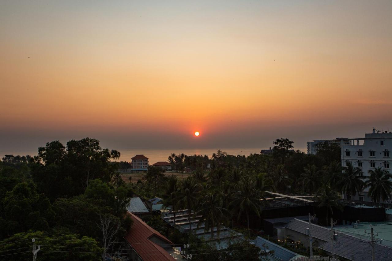 Truong Thinh Hotel Дуонг-Донг Экстерьер фото